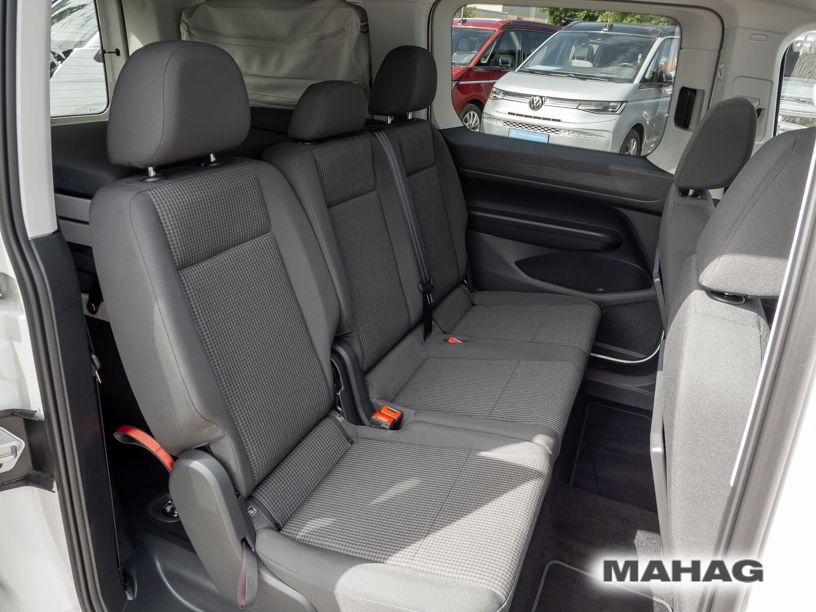 Fahrzeugabbildung Volkswagen Caddy Maxi California