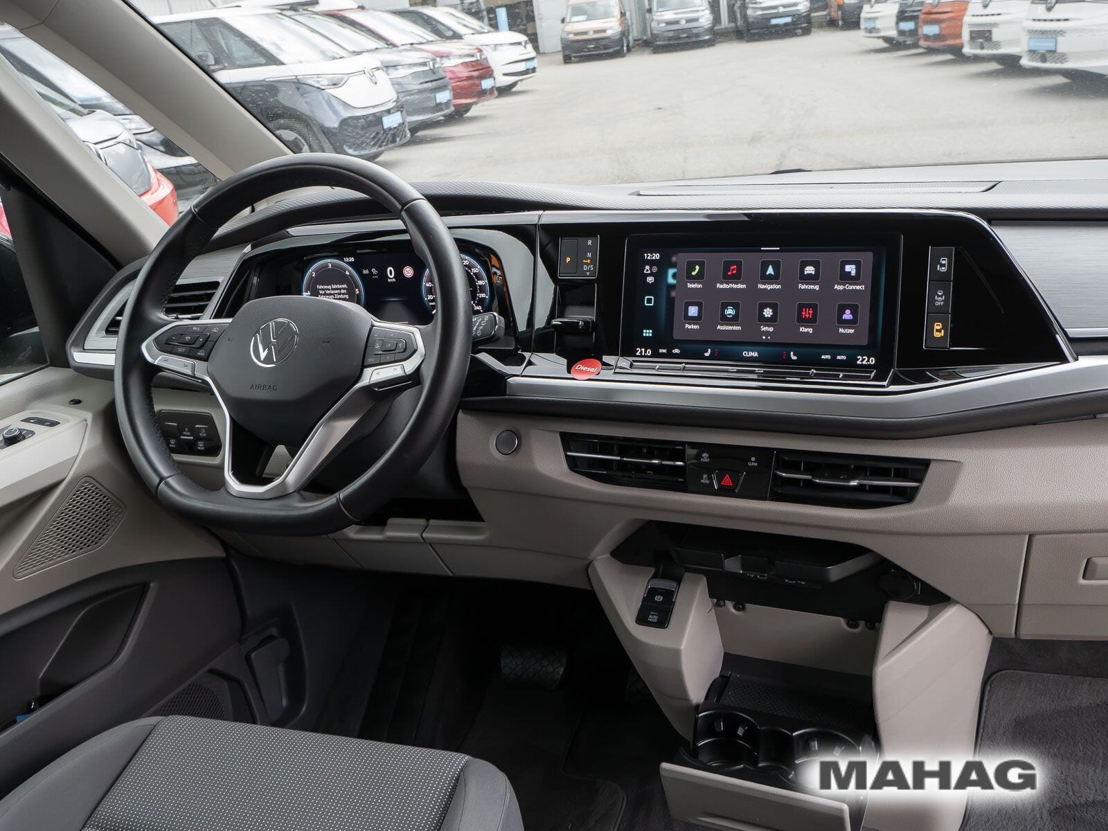 Fahrzeugabbildung Volkswagen Multivan Langversion Life