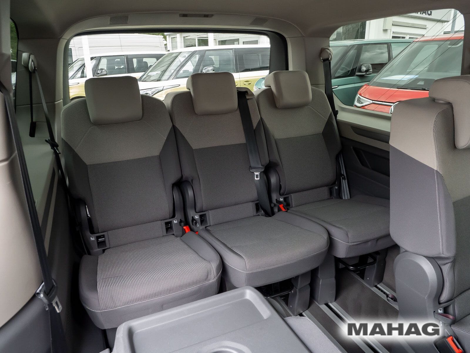 Fahrzeugabbildung Volkswagen Multivan Langversion Life