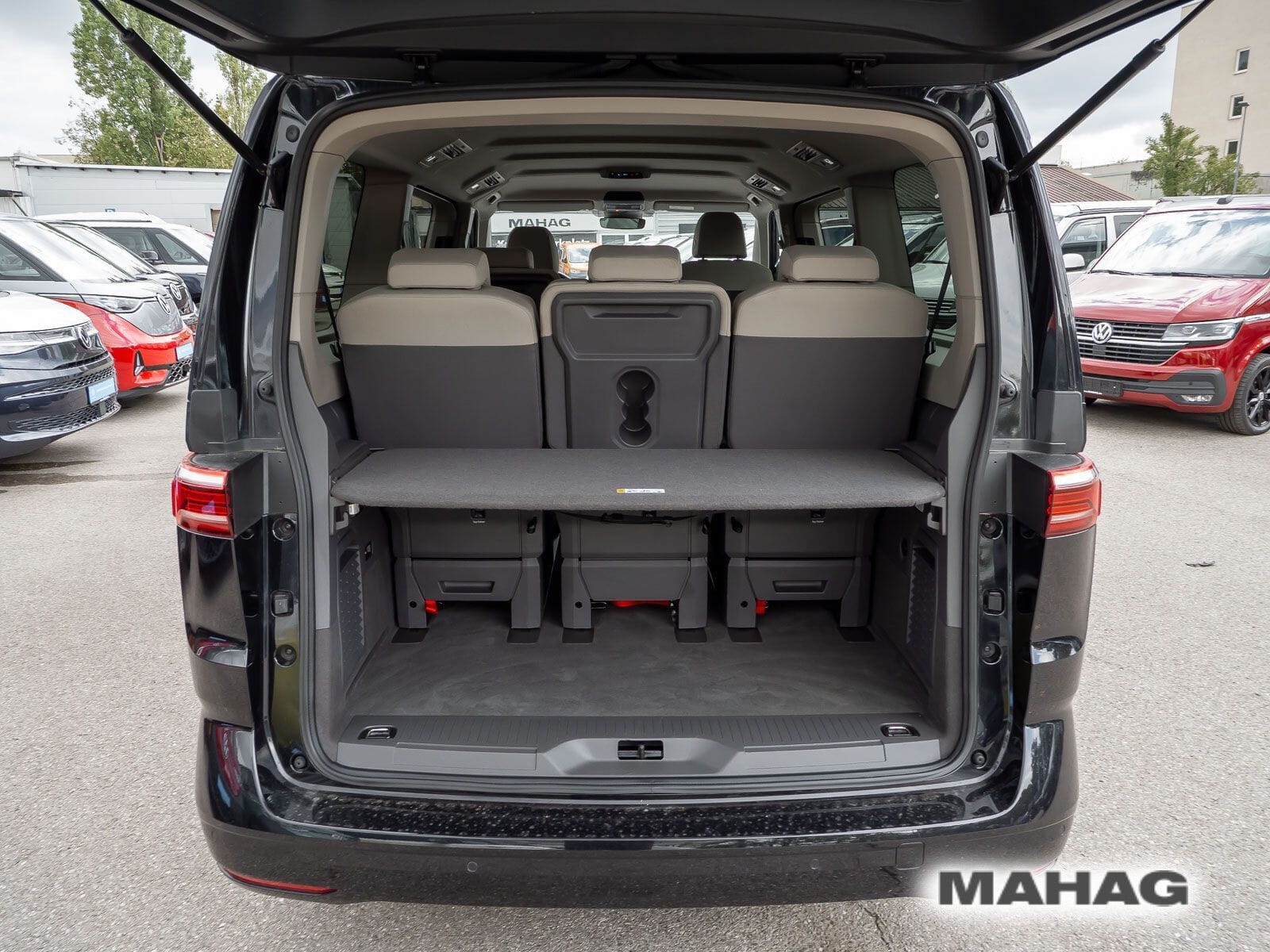 Fahrzeugabbildung Volkswagen Multivan Langversion Life