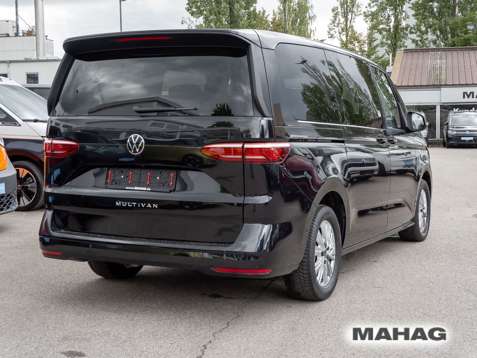 Fahrzeugabbildung Volkswagen Multivan Langversion Life