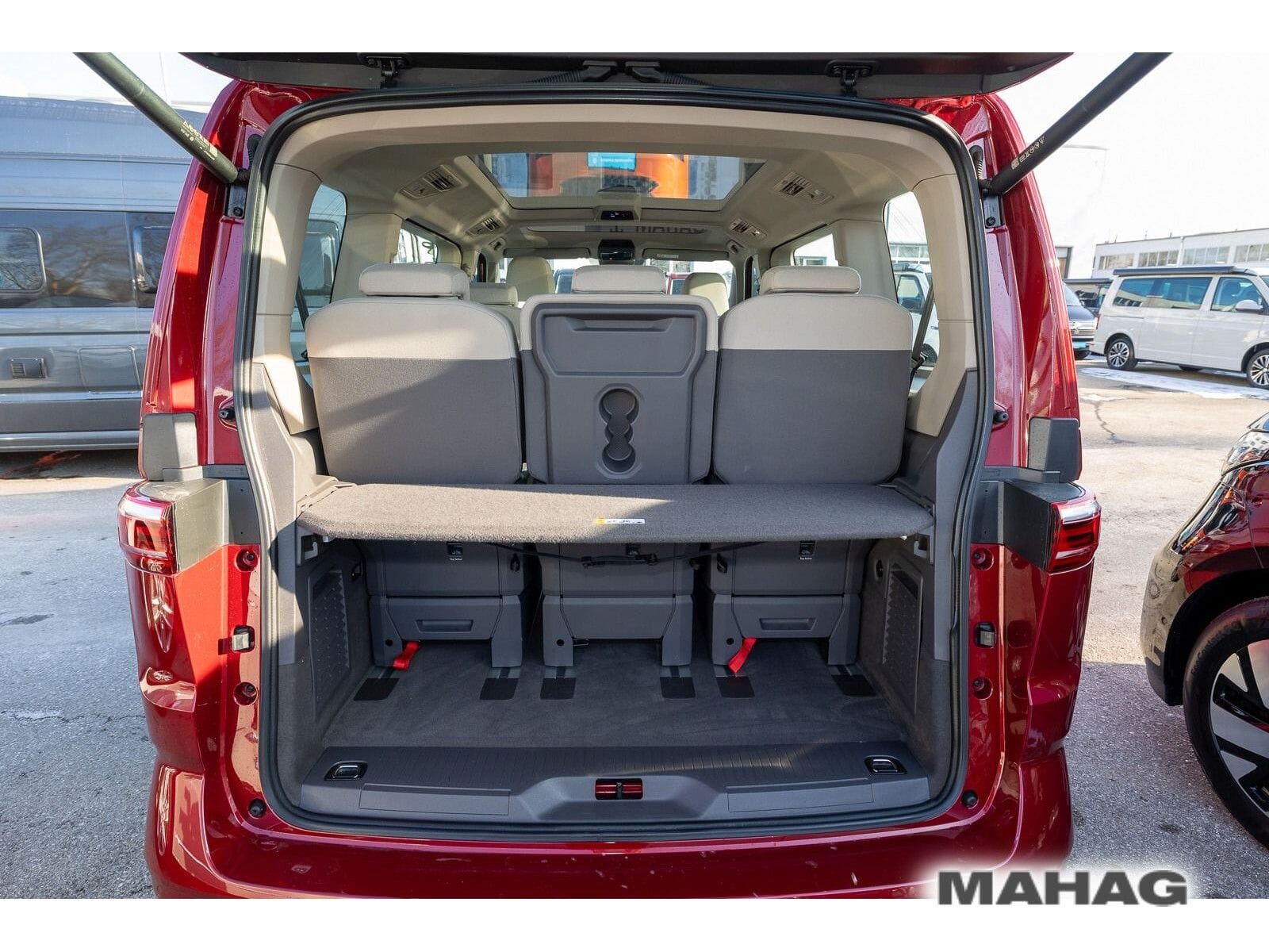 Fahrzeugabbildung Volkswagen Multivan Life